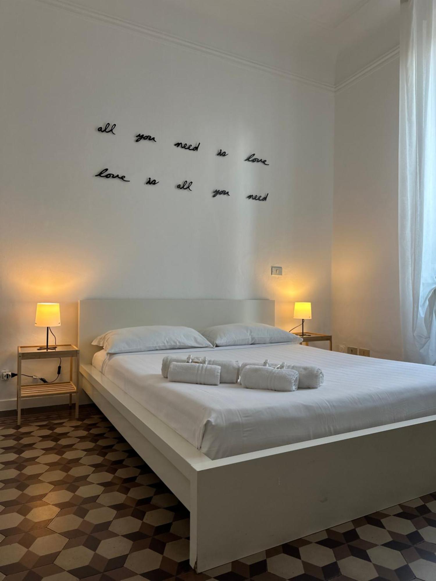 Xenia Apartments - Bright And Elegant Apartment ミラノ エクステリア 写真